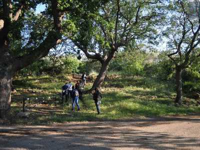 Ci inoltriamo quindi nella natura incontaminata della zona